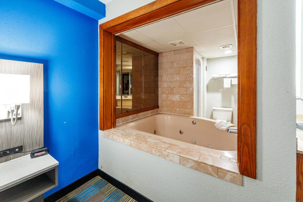 New Victorian Inn & Suites Omaha Zewnętrze zdjęcie